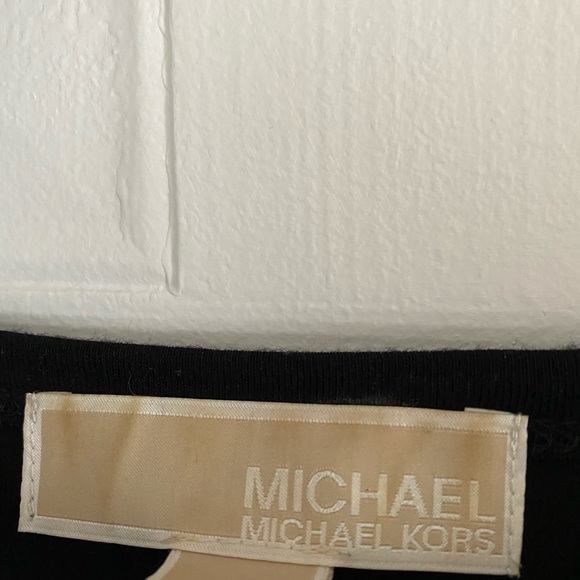 Micheal Kors thin sweater - Picture 2 of 3